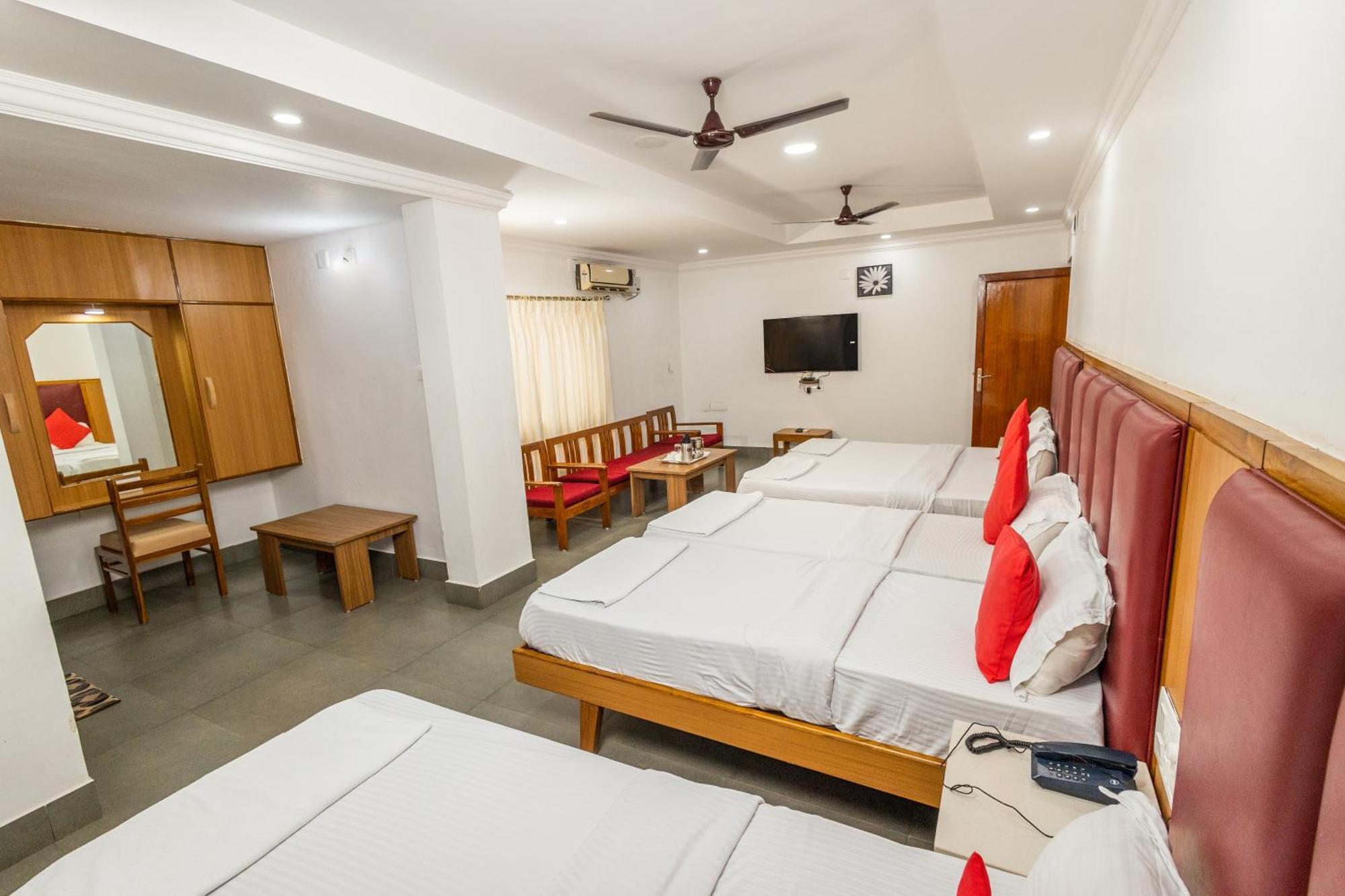 Hotel Janardana Udupi Ngoại thất bức ảnh