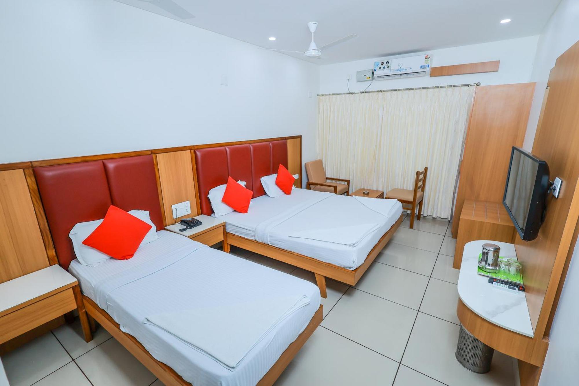 Hotel Janardana Udupi Ngoại thất bức ảnh