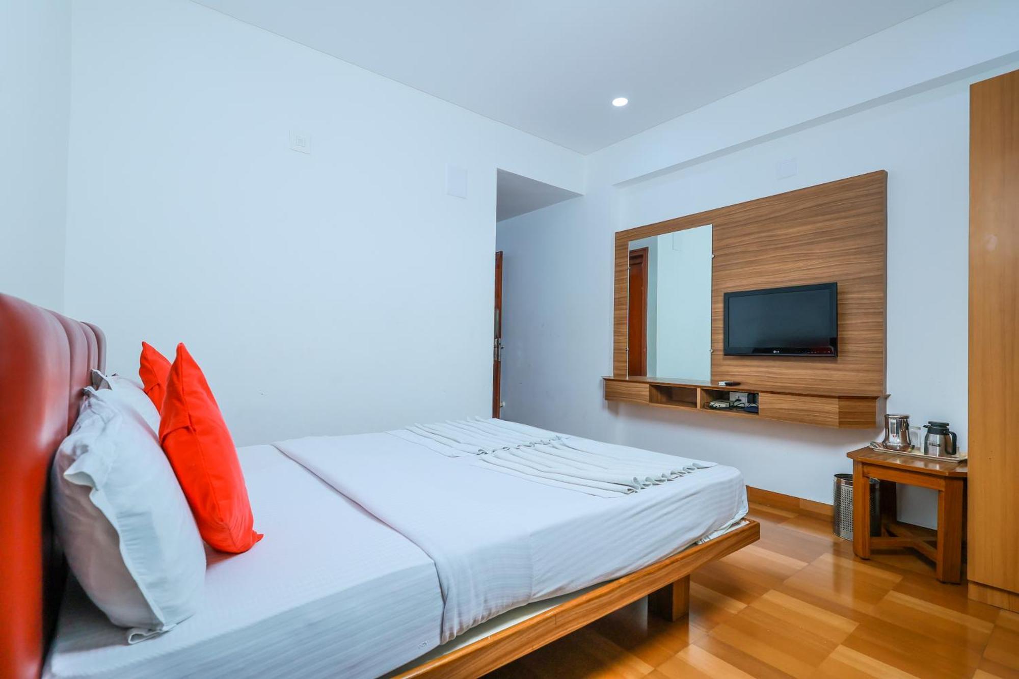 Hotel Janardana Udupi Ngoại thất bức ảnh