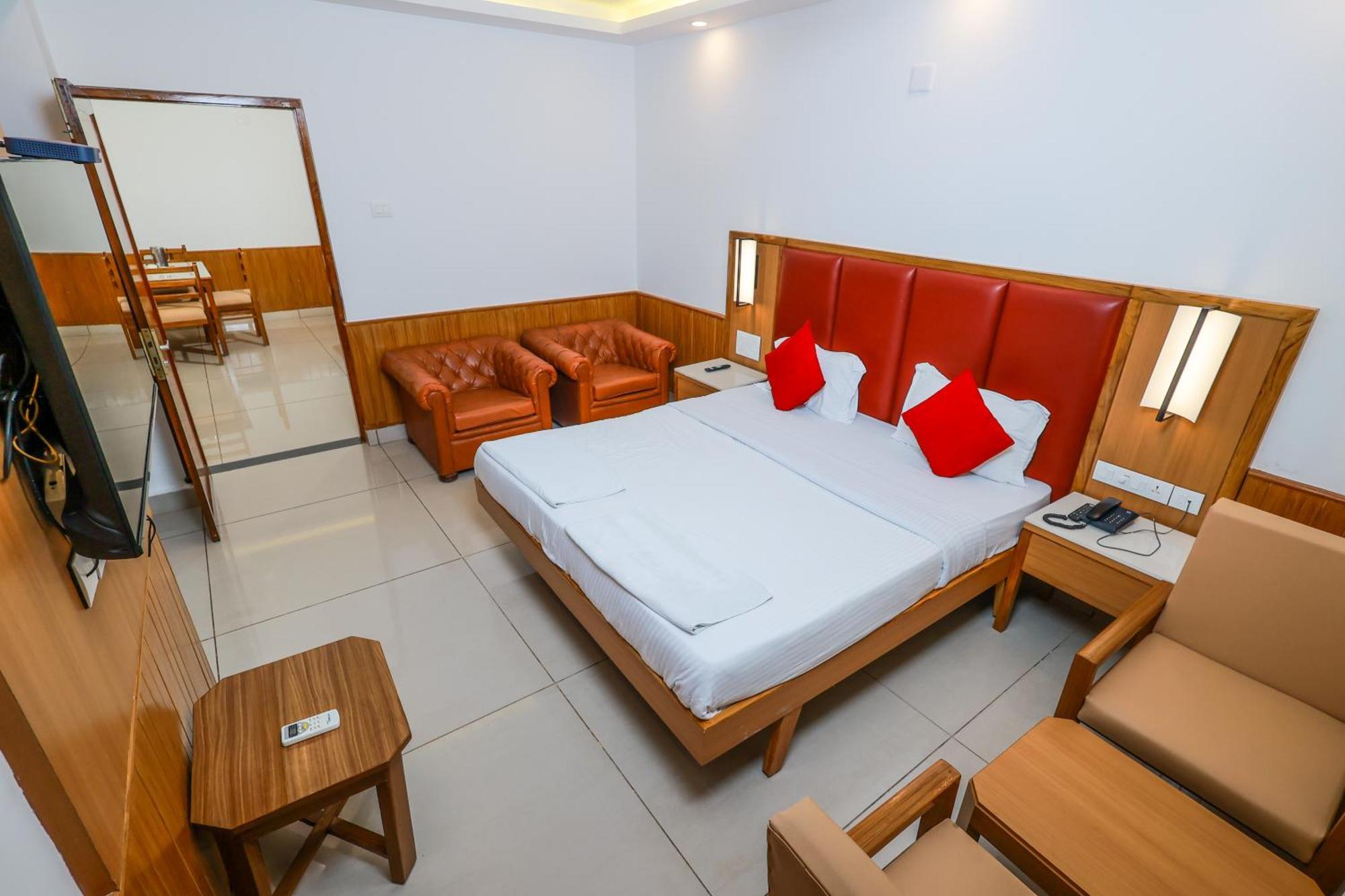 Hotel Janardana Udupi Ngoại thất bức ảnh