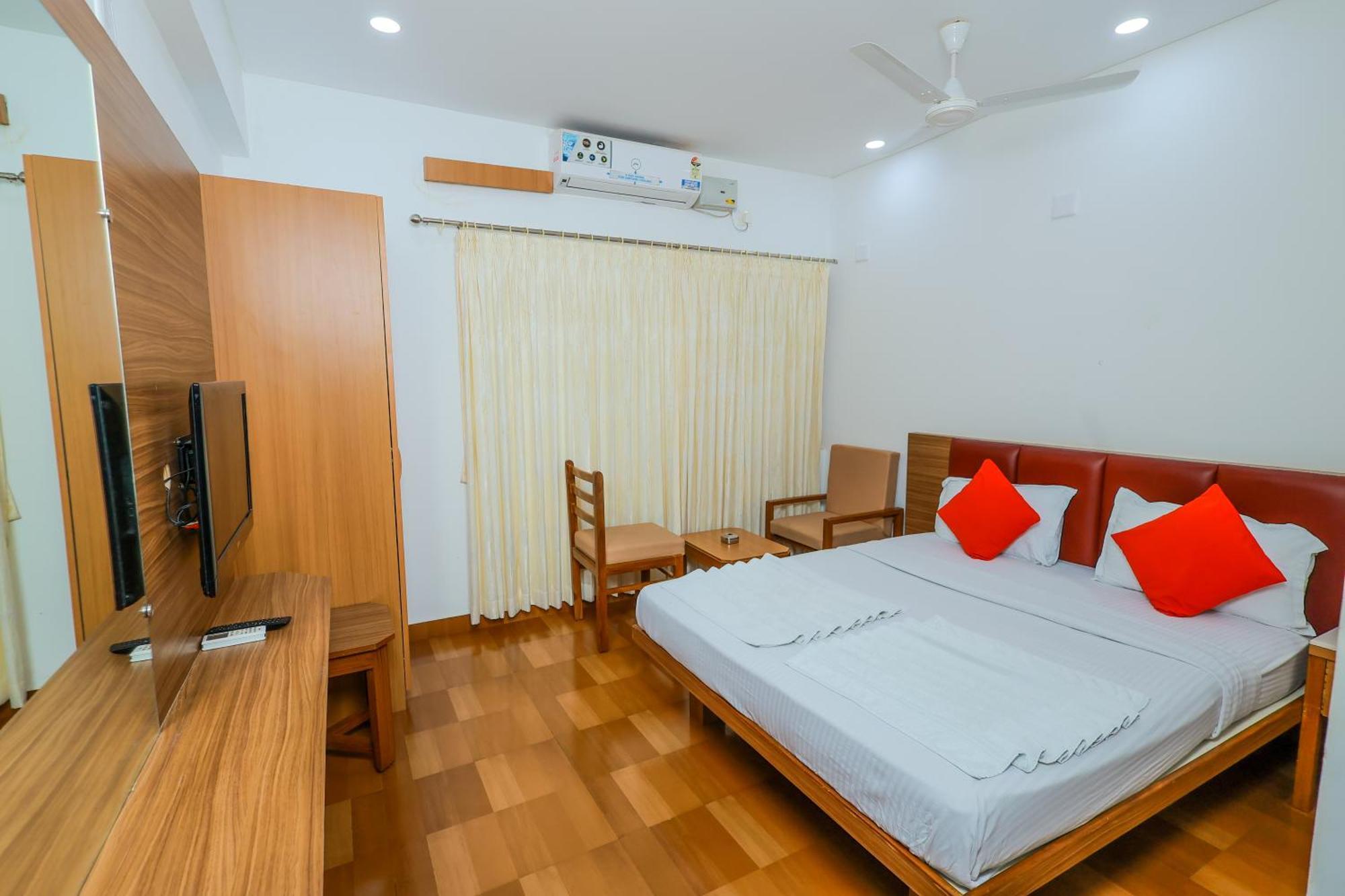 Hotel Janardana Udupi Ngoại thất bức ảnh